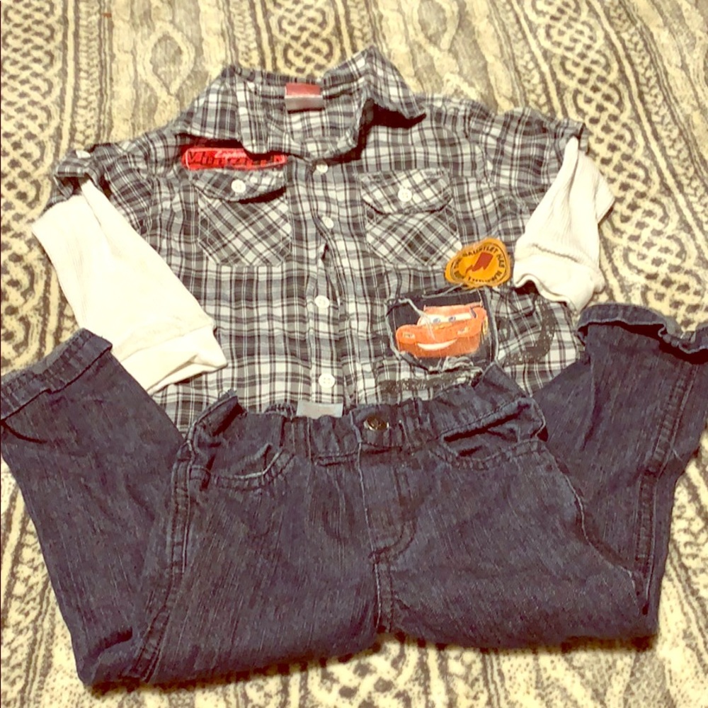 ☀️3 for $10 vacay item☀️ Button shirt/jeans set